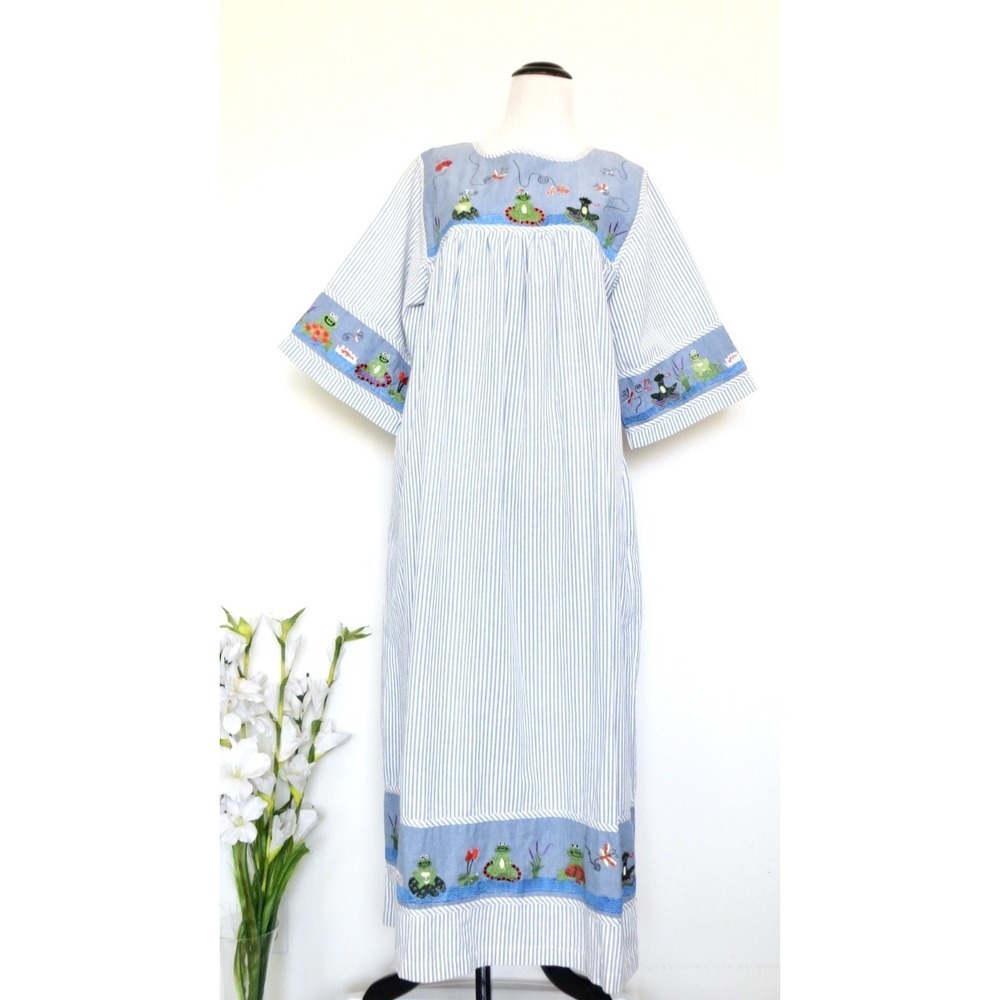Vintage The Quacker Factory Striped Embroidered Frog Maxi Dress Blue SZ M